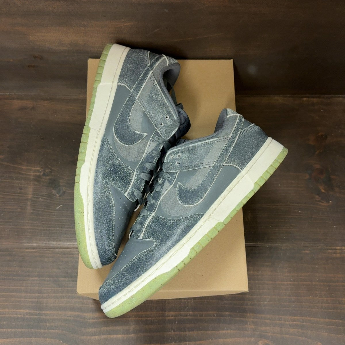 Nike Dunk Low Retro PRM Halloween (2022) Size 12 (Pre-Owned) - Image 2