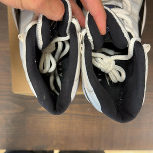 Jordan 11 Retro Concord (2018) Size 10 (Pre-Owned) - Image 6