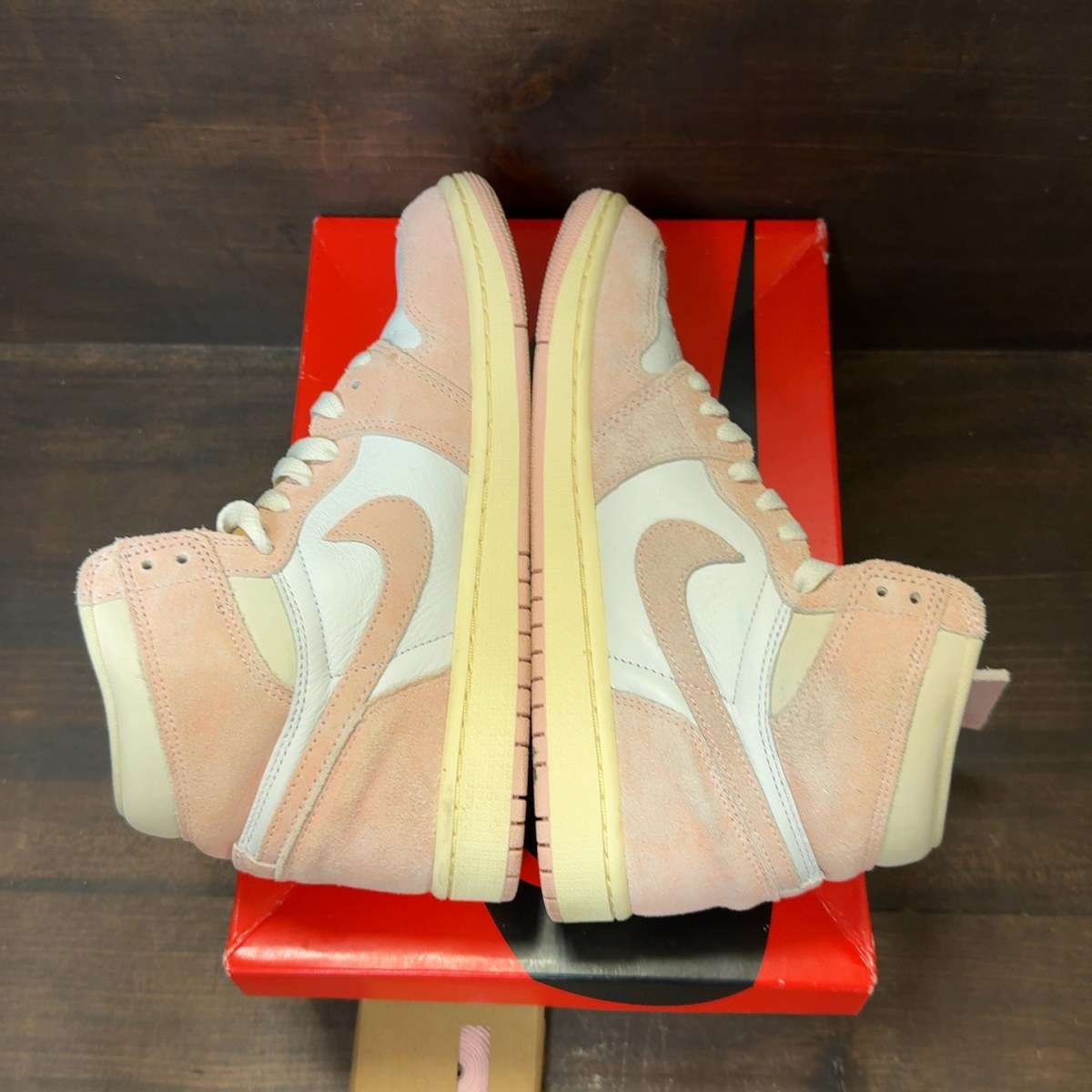 Jordan 1 Retro High OG Washed Pink (Women's) - Image 7