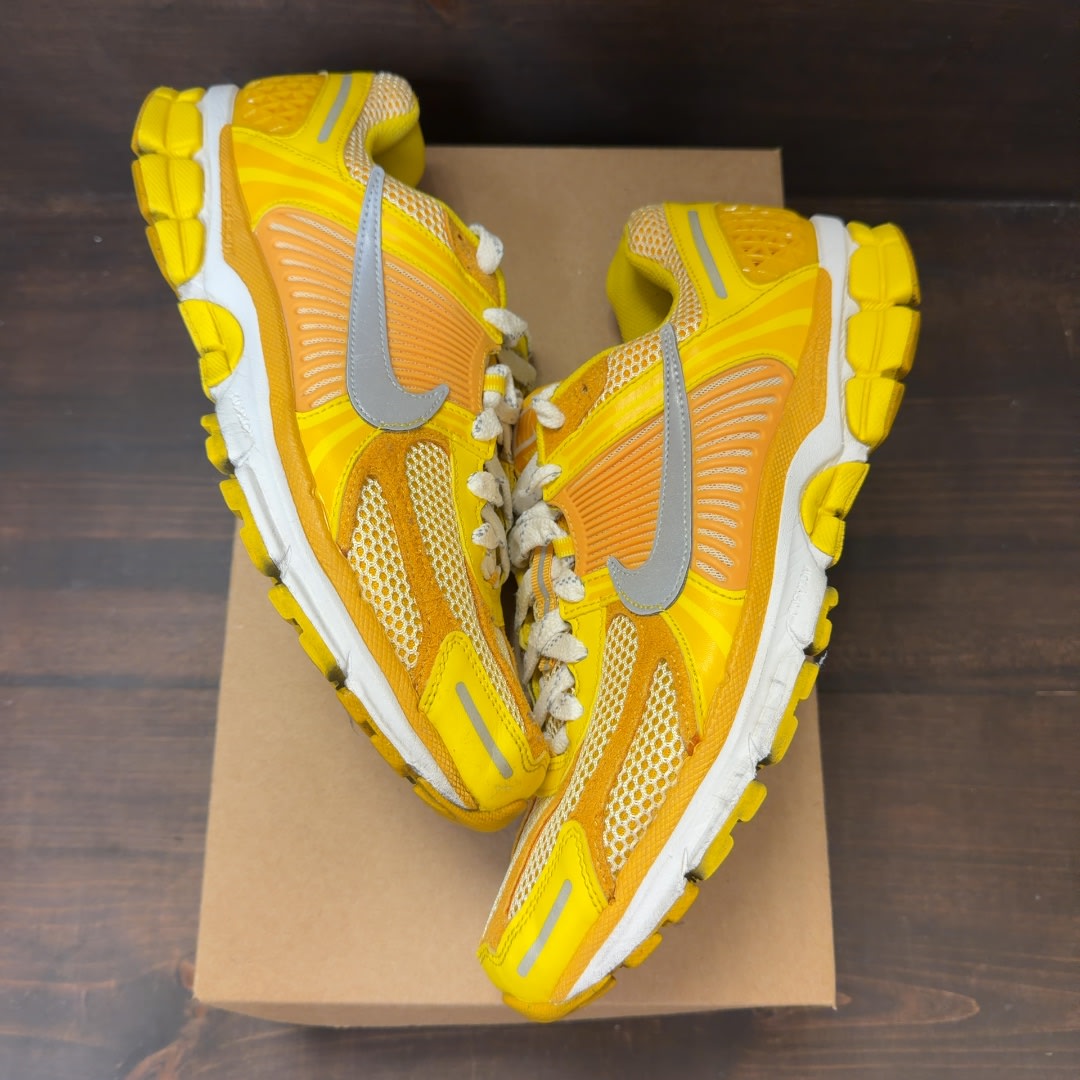 Nike Zoom Vomero 5 Yellow Ochre Size 10 (Pre-Owned) - Image 2
