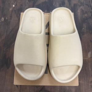 adidas Yeezy Slide Bone (2022/2023 Restock) - Image 1