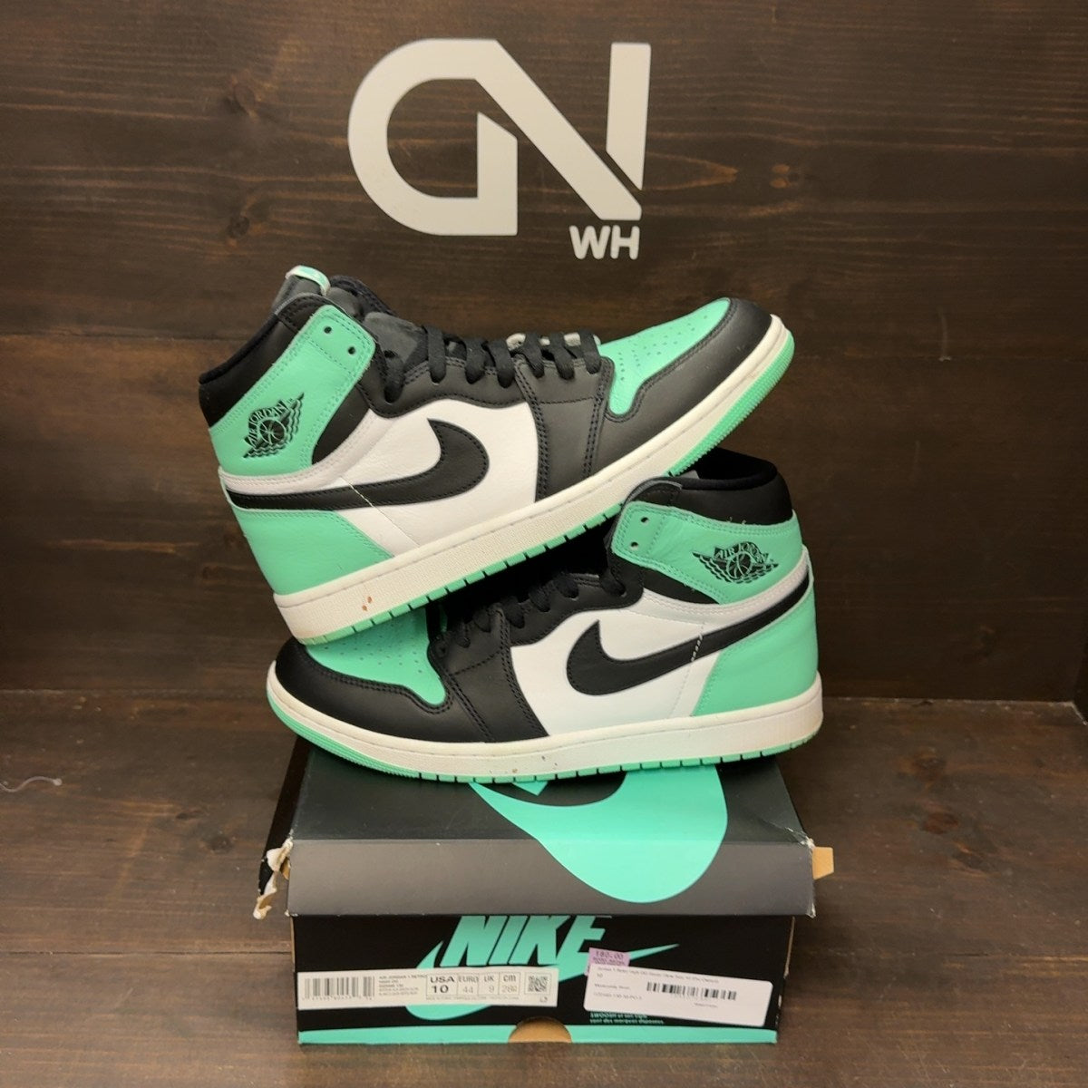 Jordan 1 Retro High OG Green Glow - Image 1