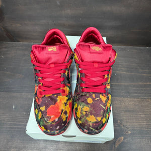 Nike SB Dunk Low The Wizard of Oz Poppy Field - Image 3