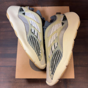 adidas Yeezy 700 V3 Fade Salt - Image 2