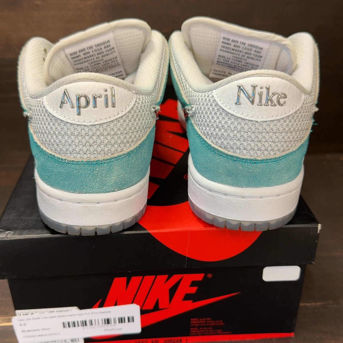Nike SB Dunk Low April Skateboards Size 6.5 (Pre-Owned) - aux