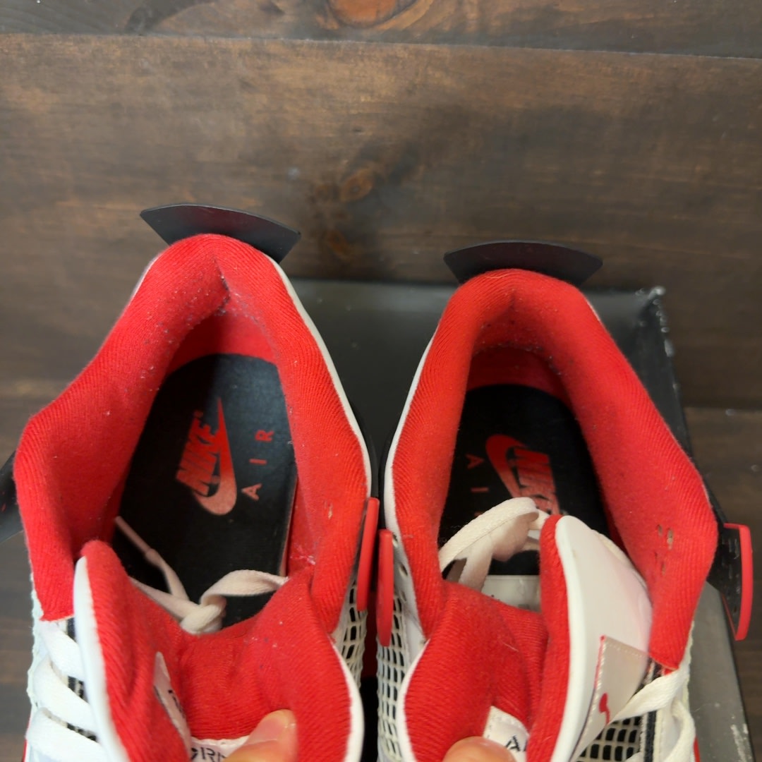 Jordan 4 Retro Fire Red (2020) - Image 4