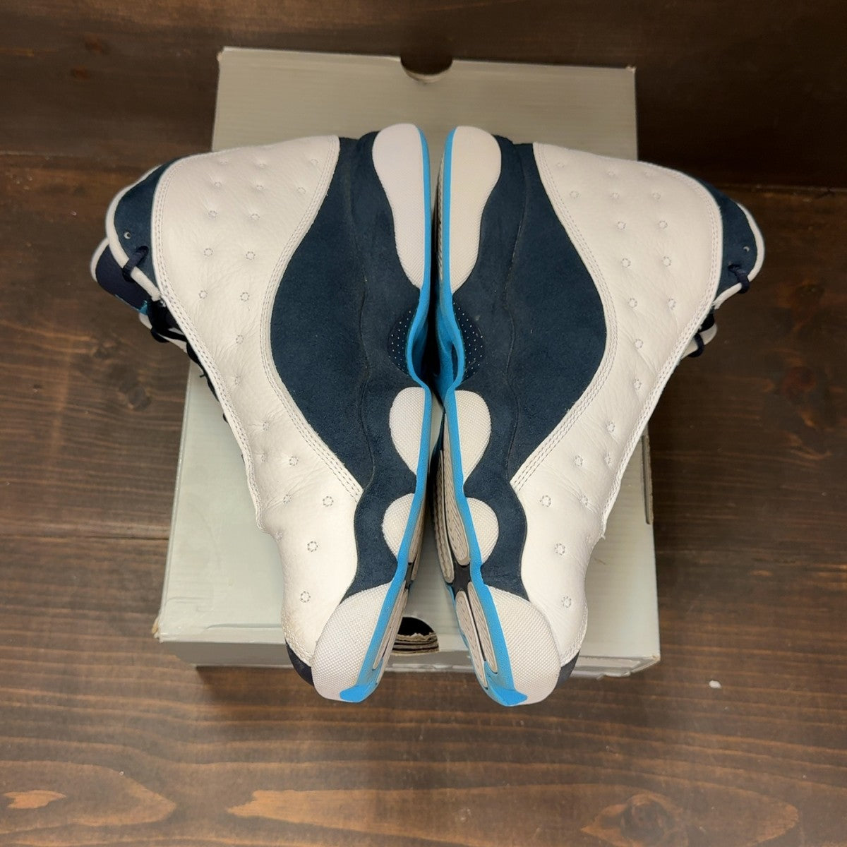Jordan 13 Retro Obsidian Powder Blue White - Image 4