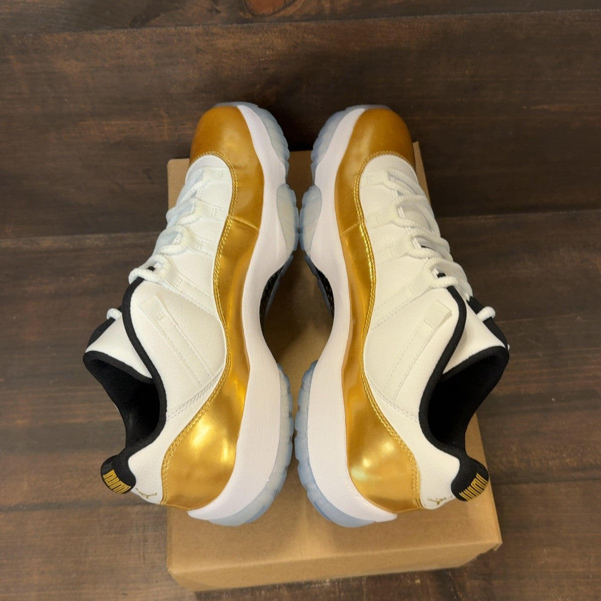 Jordan 11 Retro Low Closing Ceremony Size 10.5 - Image 6