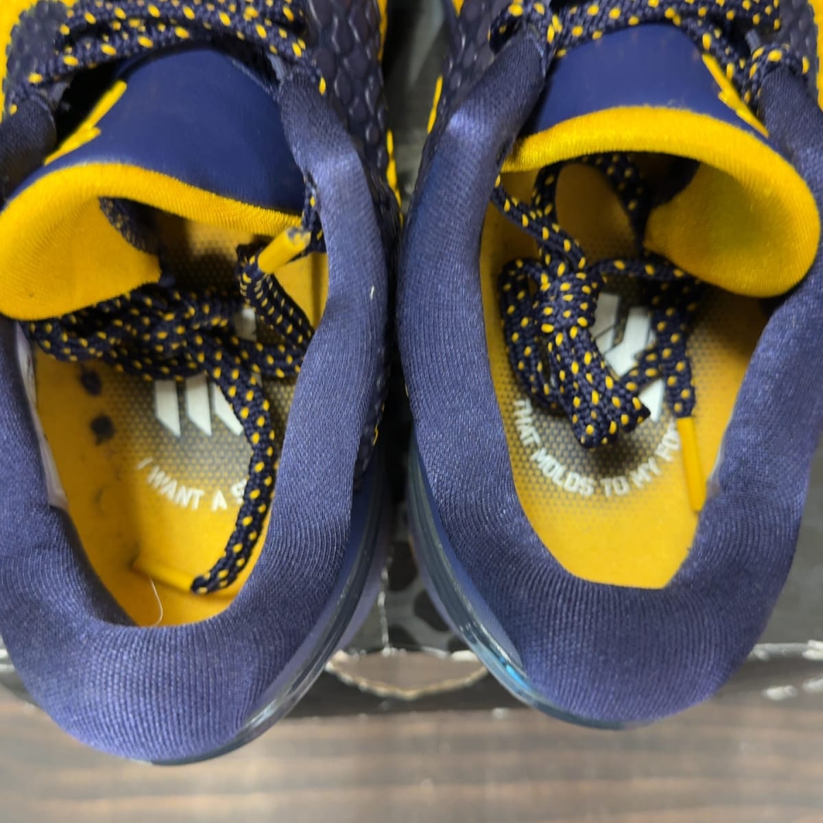 Nike Kobe 6 Imperial Purple Size 8 (Pre-Owned) - aux