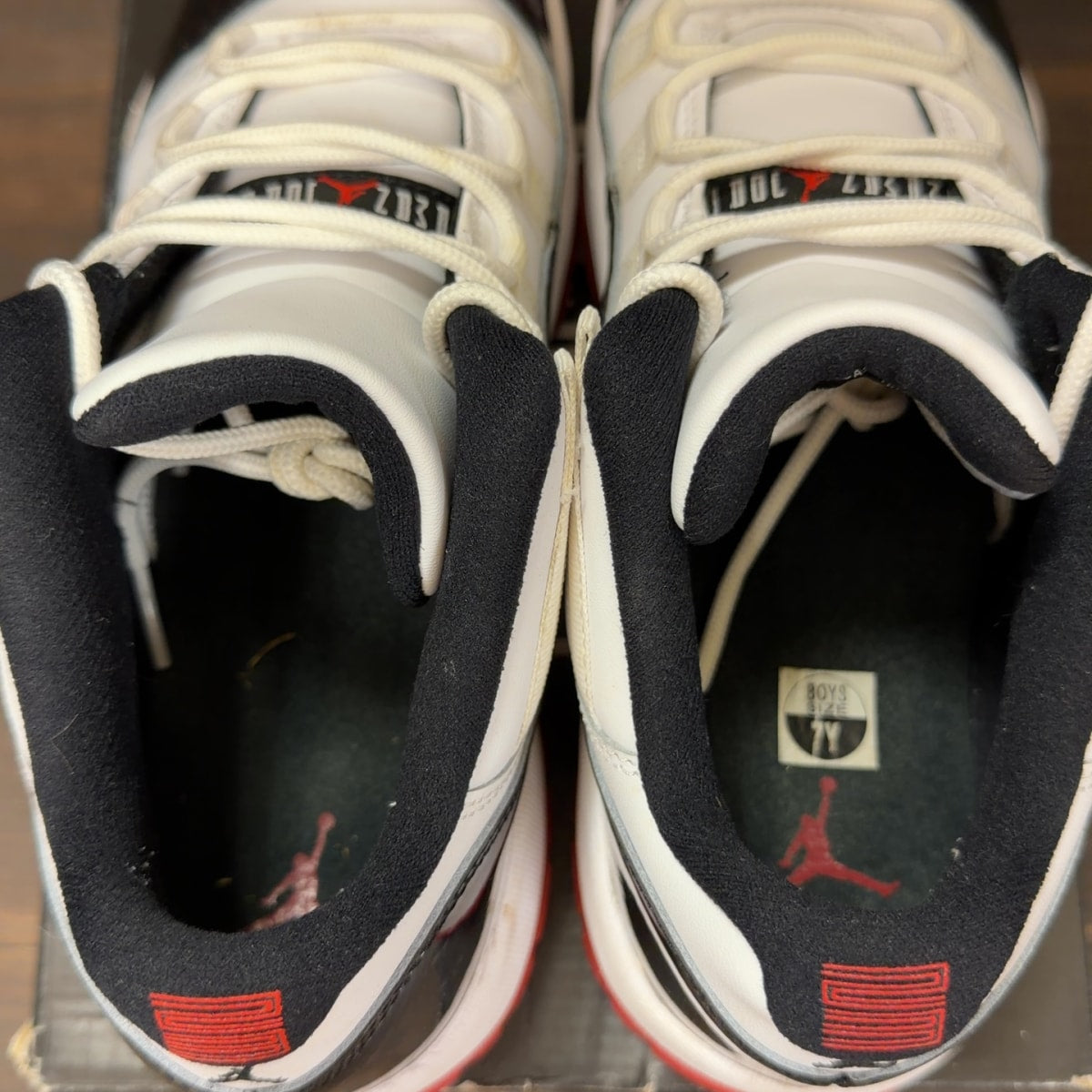 Jordan 11 Retro Low Concord Bred (GS) - Image 5
