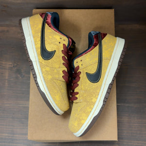 Nike SB Dunk Low City of Cinema Size 5 - Image 2