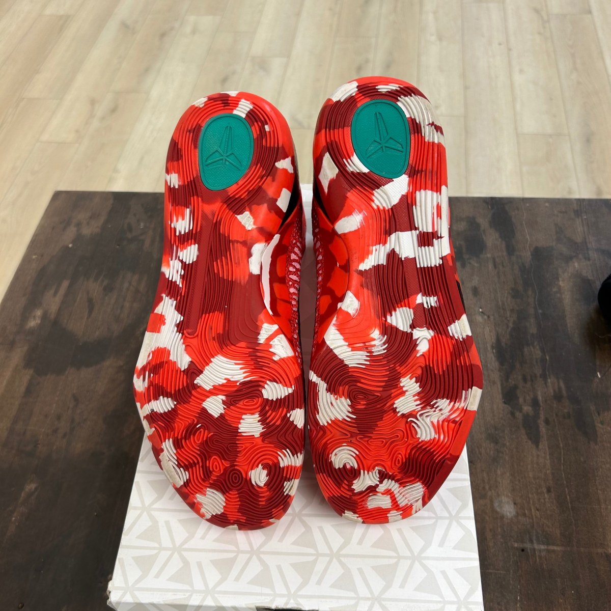Nike Kobe 9 Elite Christmas (2014) - Image 5