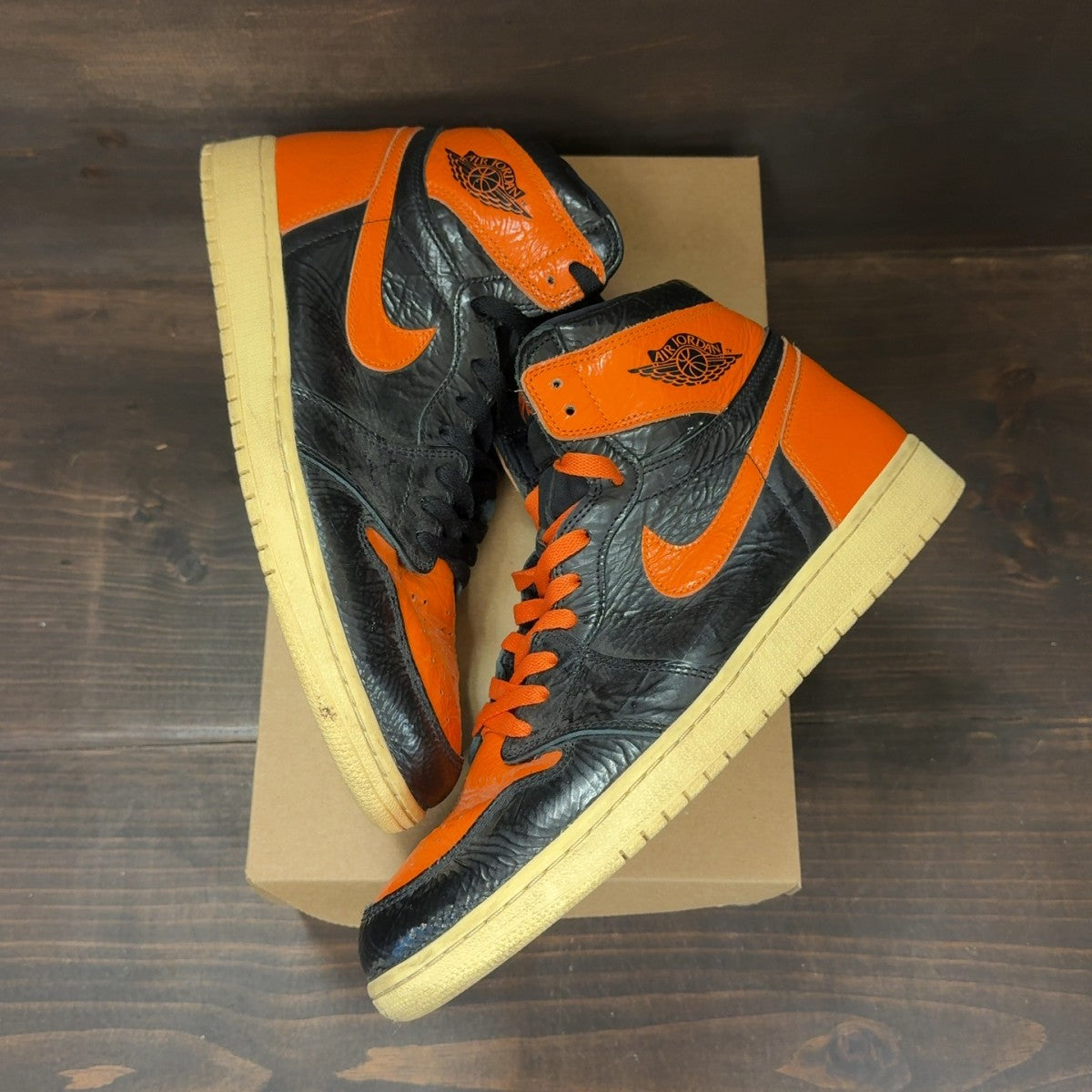 Jordan 1 Retro High Shattered Backboard 3.0 Size 12 (Pre-Owned) - Image 2