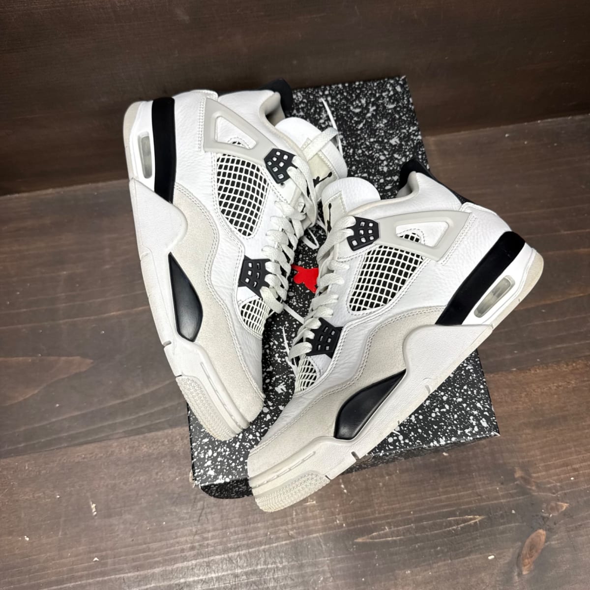 Jordan 4 Retro Military Black Size 7.5 (Pre-Owned) - tag