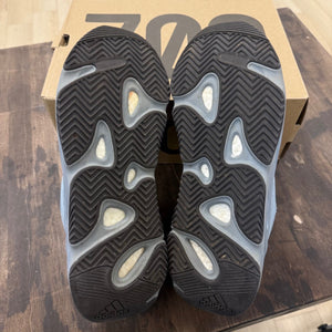 adidas Yeezy Boost 700 V2 Hospital Blue - Image 5