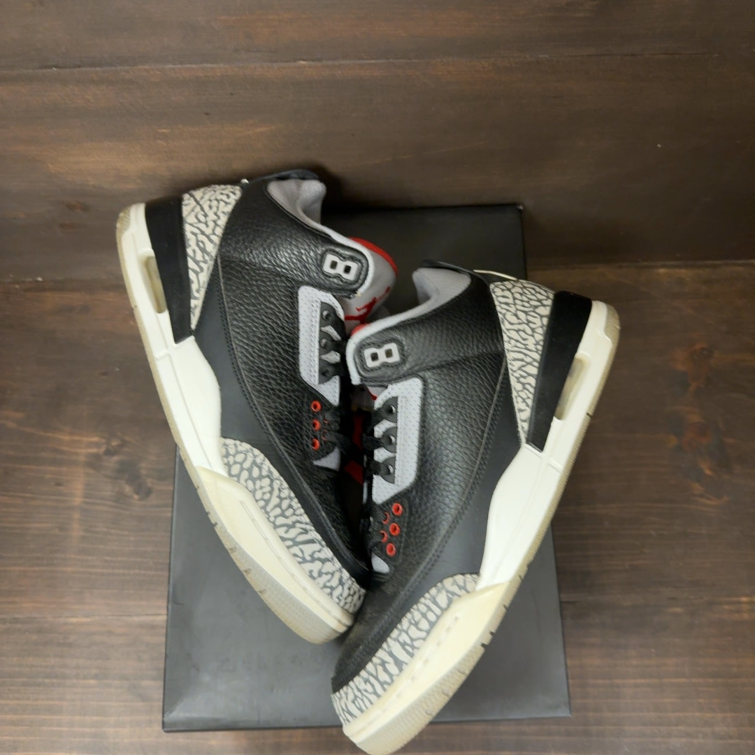 Jordan 3 Retro Black Cement (2018) Size 8.5 (Pre-Owned)