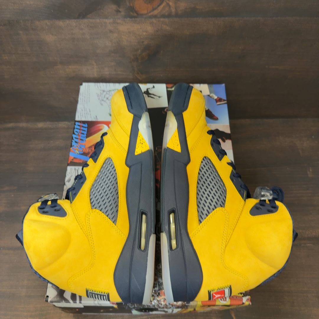 Jordan 5 Retro Michigan (2019) - Image 5