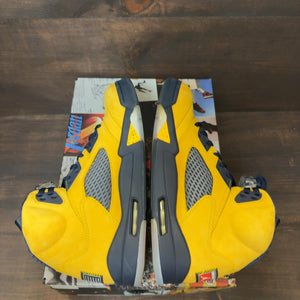 Jordan 5 Retro Michigan (2019) - Image 5