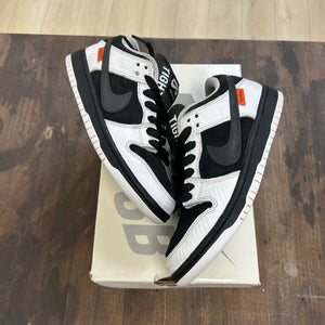 Nike SB Dunk Low TIGHTBOOTH - Image 1