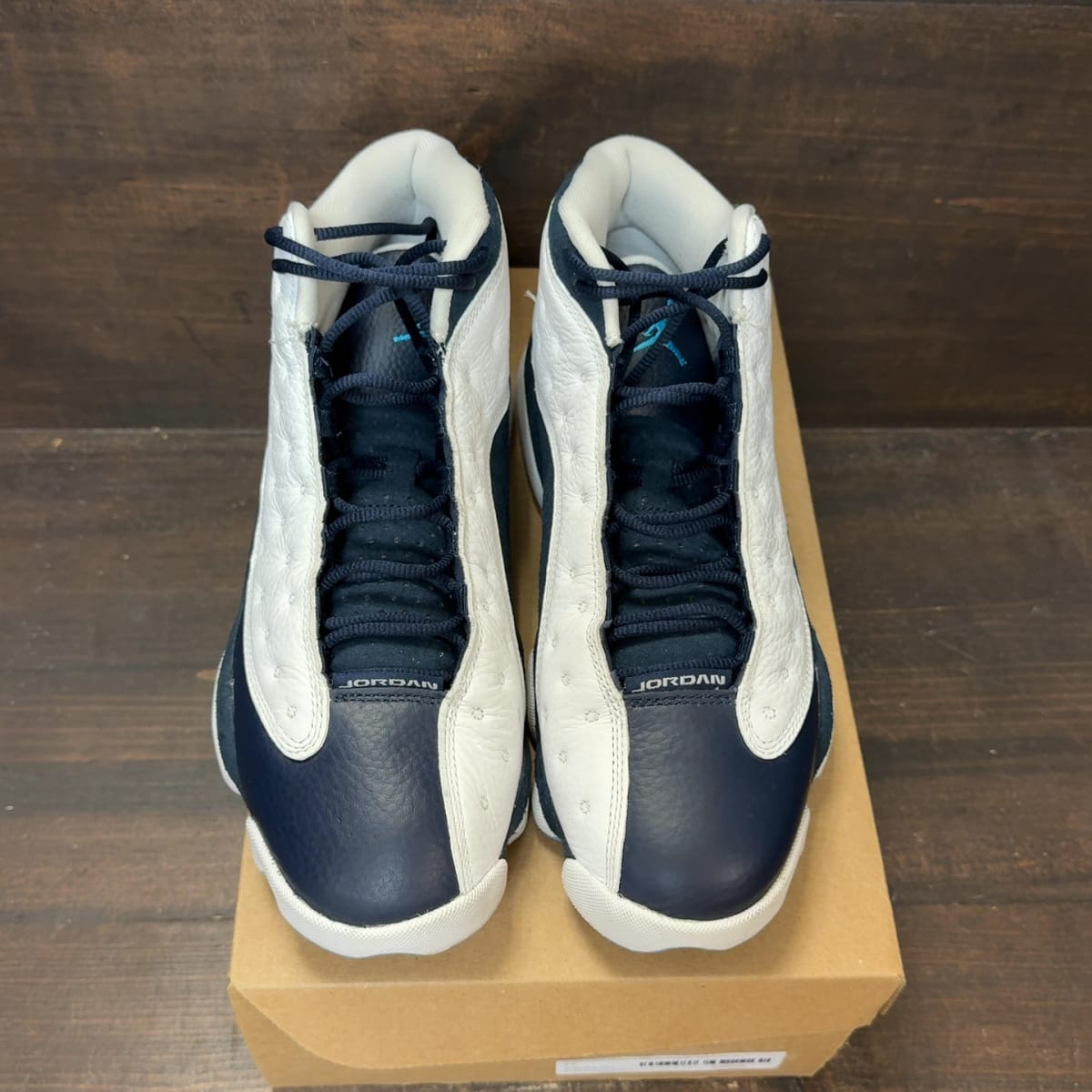 Jordan 13 Retro Obsidian Powder Blue White Size 9.5 (Pre-Owned) - tag