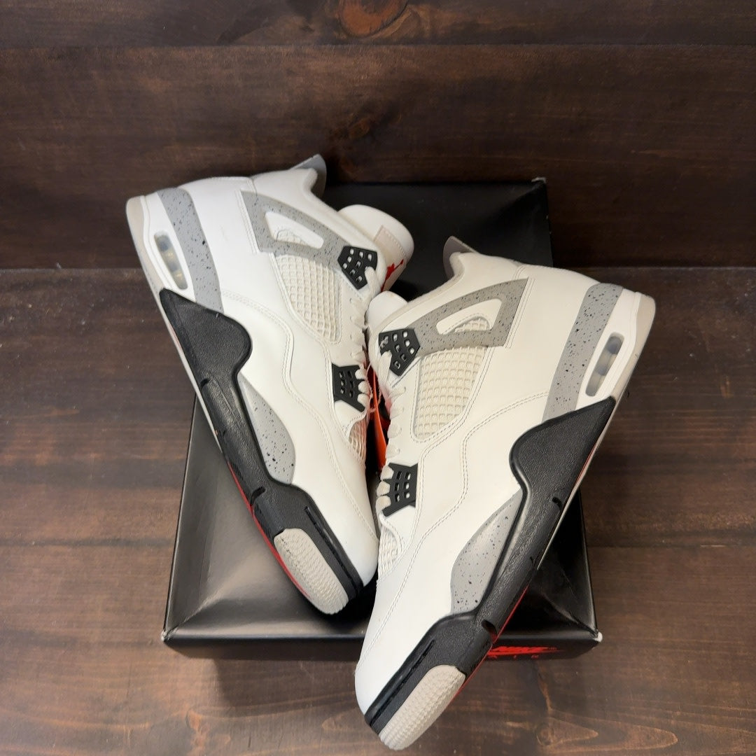 Jordan 4 Retro White Cement (2025) - Image 2