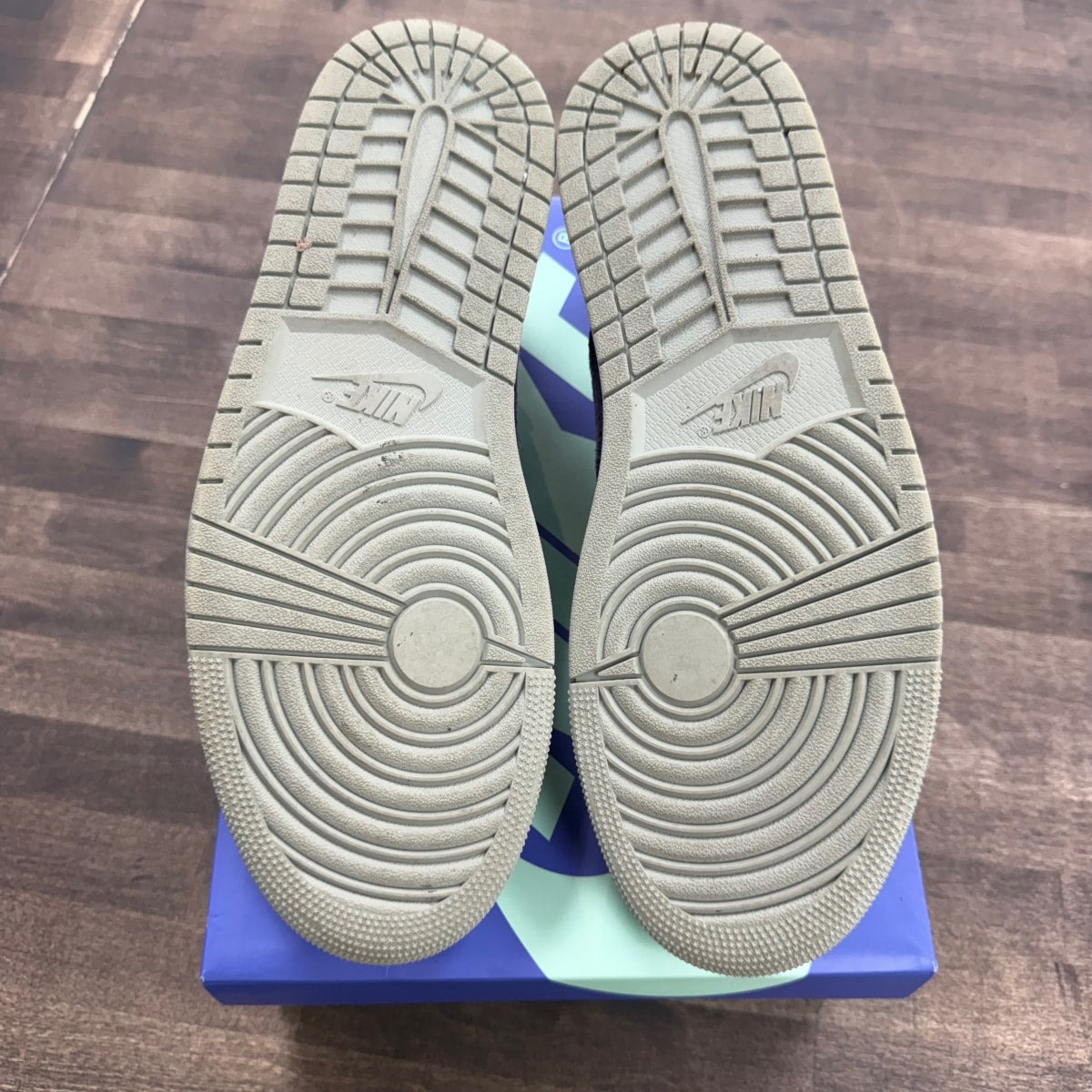Jordan 1 Retro Low OG Zion Williamson Voodoo Alternate - Image 4