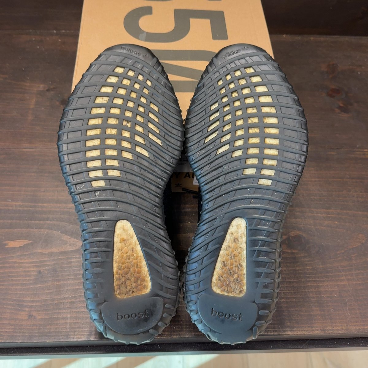 adidas Yeezy Boost 350 V2 Dazzling Blue Size 11.5 (Pre-Owned) - aux