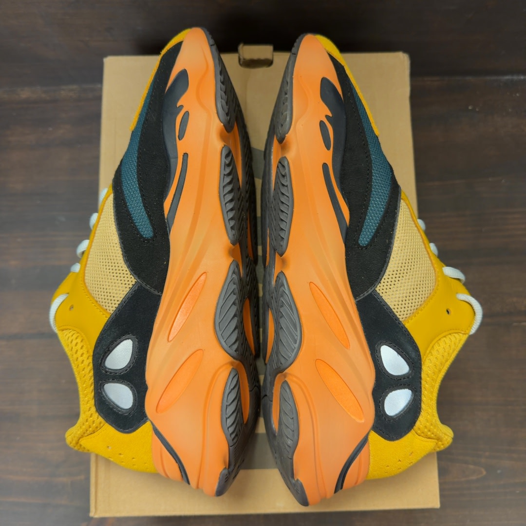 adidas Yeezy Boost 700 Sun - Image 5