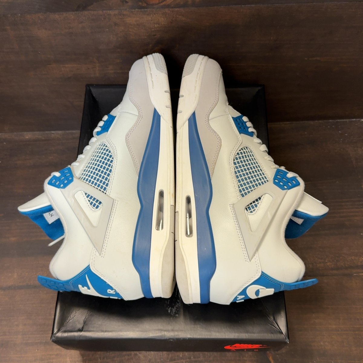 Jordan 4 Retro Military Blue (2024) - Image 6