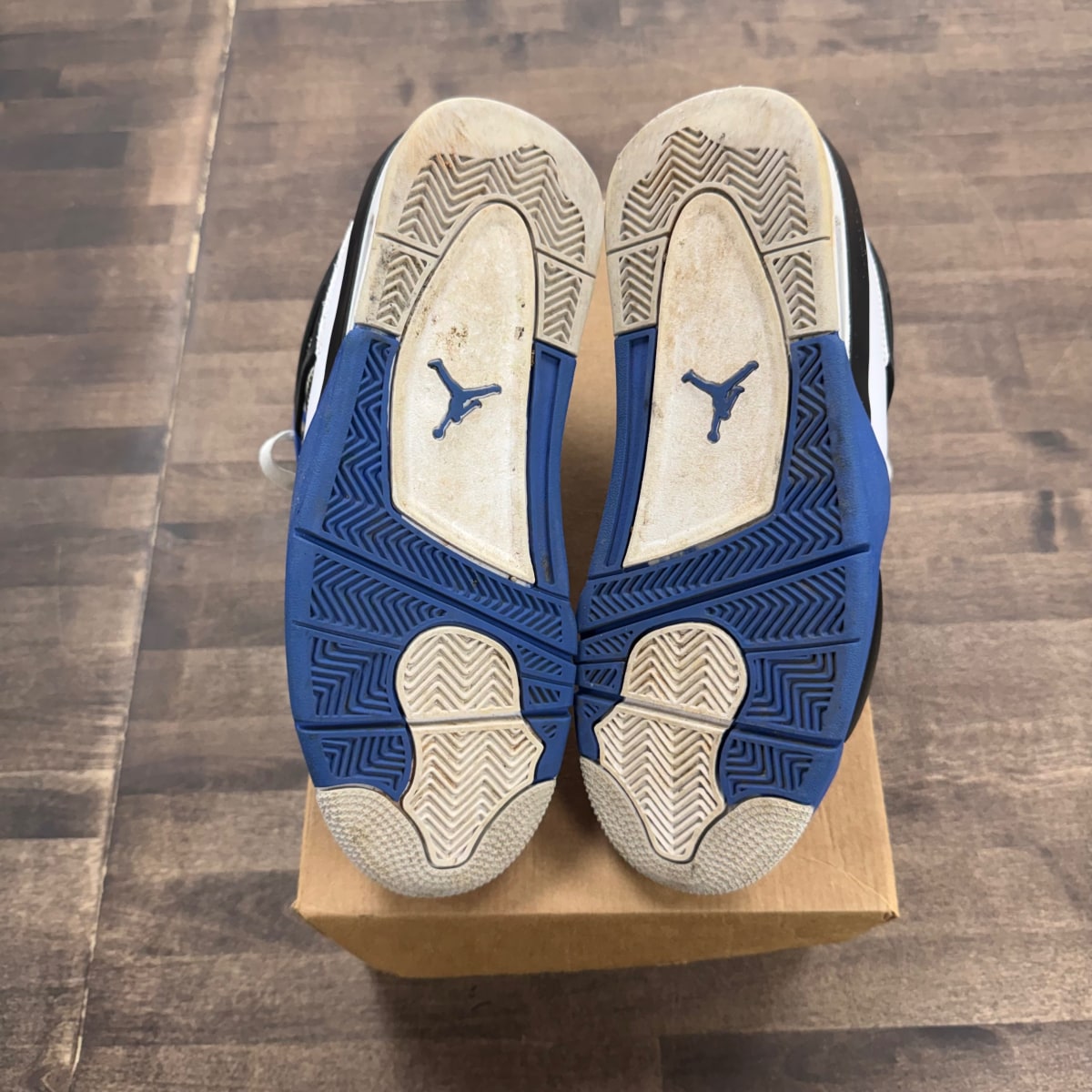 Jordan 4 Retro Motorsports (2017) Size 8.5 (Pre-Owned) - Image 5