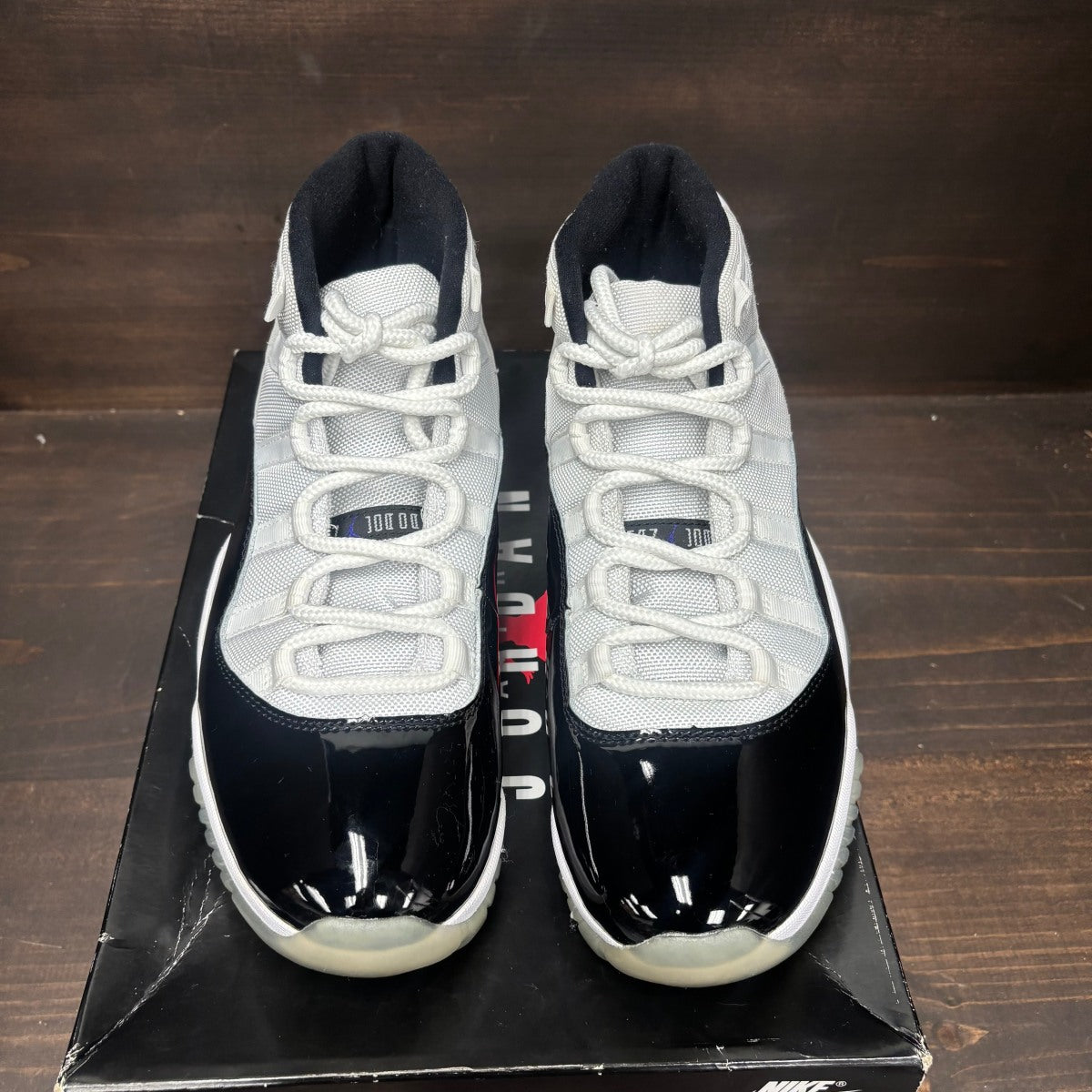 Jordan 11 Retro Concord (2018) - Image 3