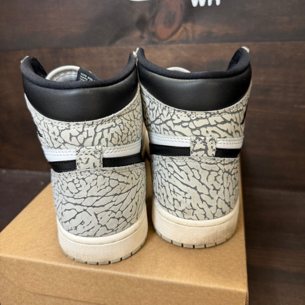 Jordan 1 Retro High OG White Cement Size 8.5 (Pre-Owned) - Image 3