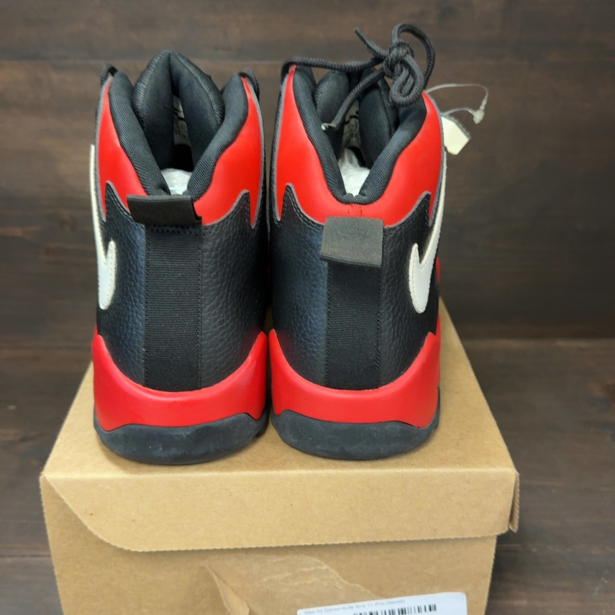 Nike Air Darwin Bulls Size 11 (Pre-Owned) - Image 5