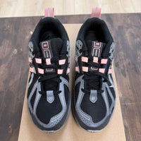 New Balance 9060 Moonbeam Vintage Rose Lime Size 5.5 (Pre-Owned) - Image 2