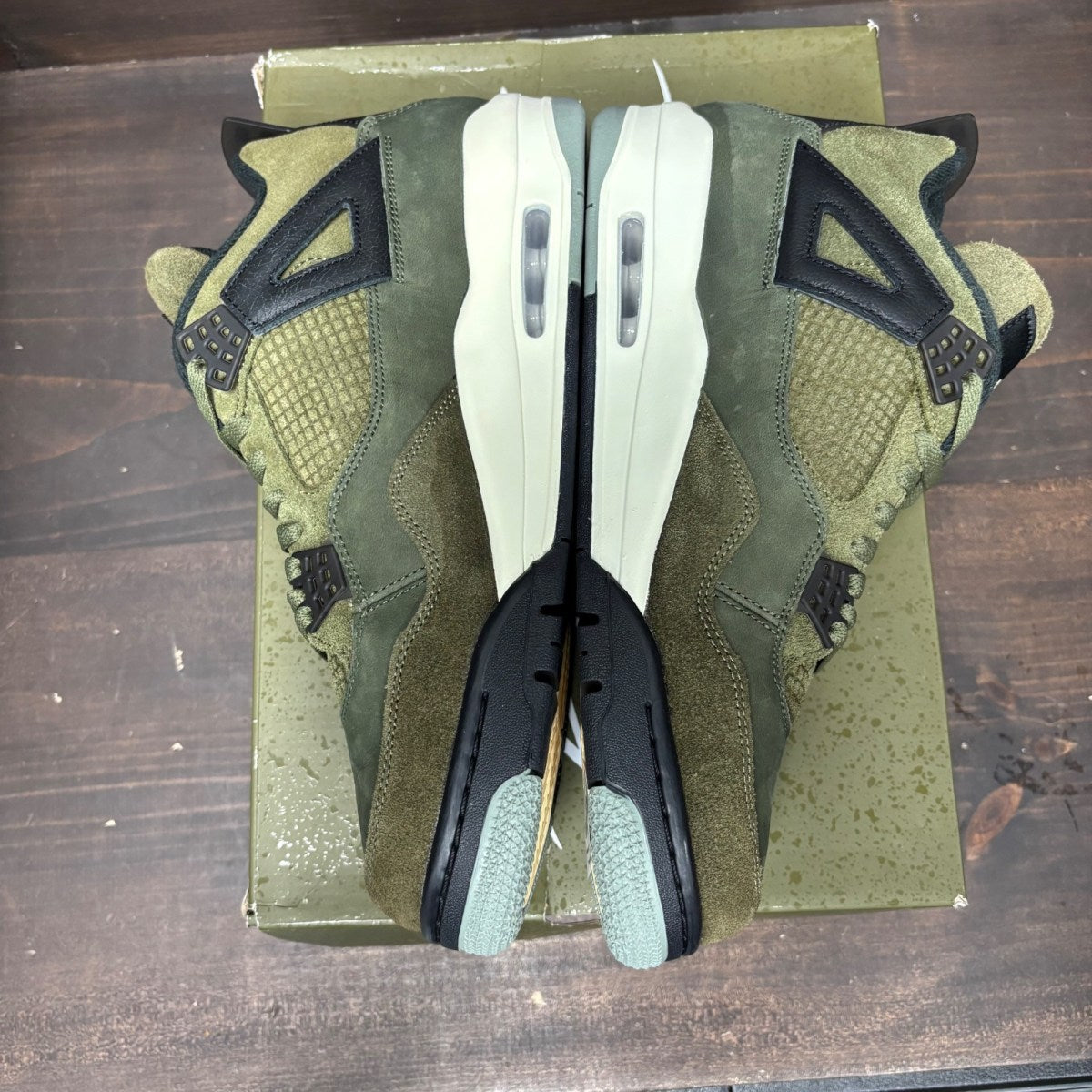 Jordan 4 Retro SE Craft Medium Olive Size 11.5 (Pre-Owned) - tag
