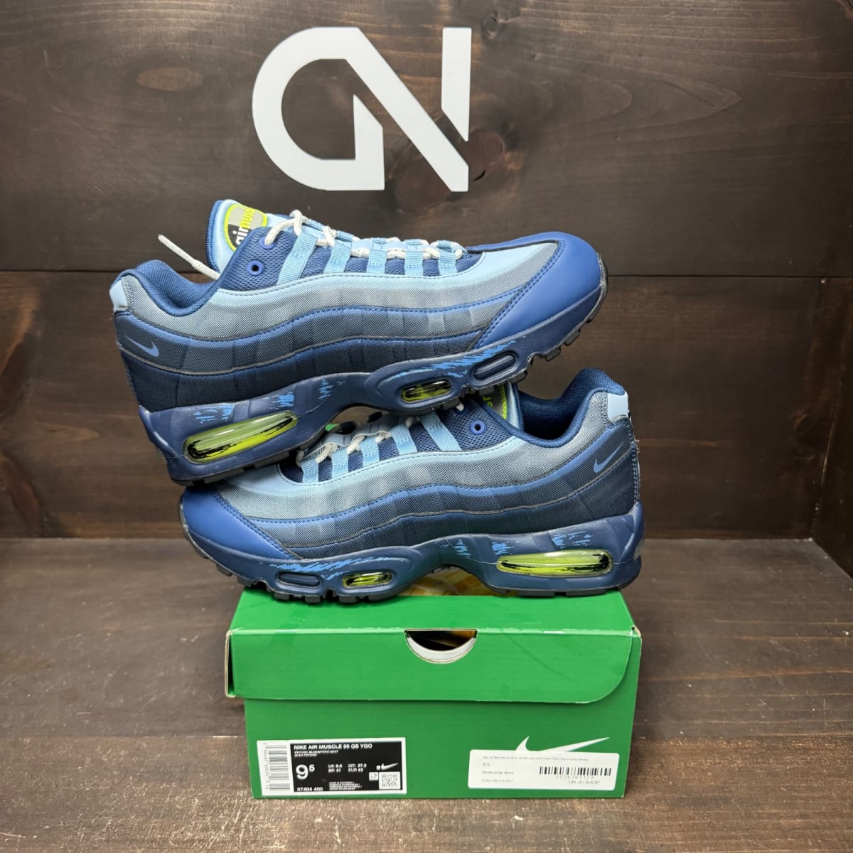 Nike Air Max Muscle 95 Yu-Gi-Oh! Joey (without Promo Card) Size 9.5 (Pre-Owned) - front