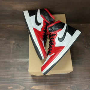 Jordan 1 Retro High Satin Snake Chicago (Women's) Size 12W (Pre-Owned) - Image 2