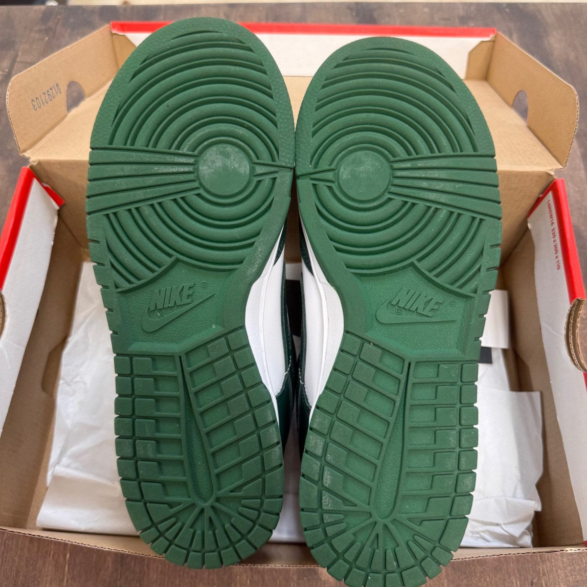 Nike Dunk Low Michigan State - Image 6