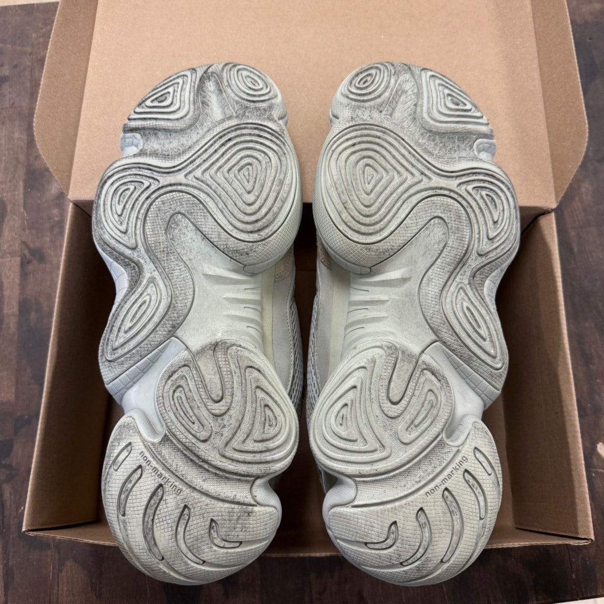 adidas Yeezy 500 Salt Size 13 (Pre-Owned) - Image 5
