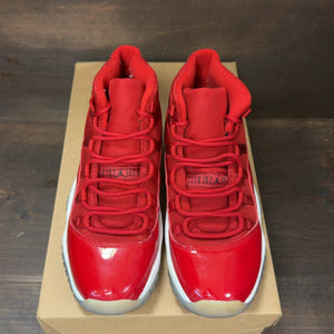 Jordan 11 Retro Win Like 96 (GS) Size 6Y (Pre-Owned) - Image 3