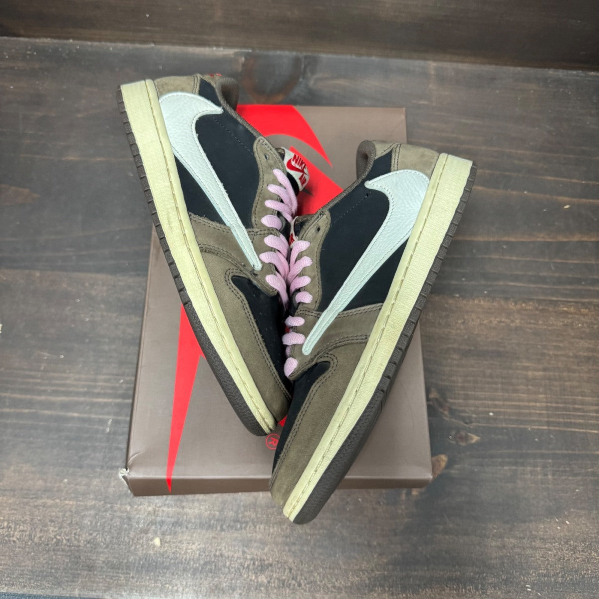 Jordan 1 Retro Low OG SP Travis Scott Mocha - Image 2