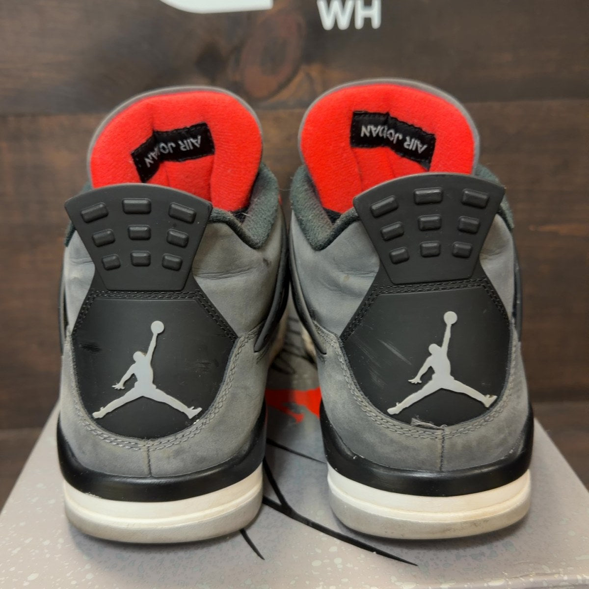 Jordan 4 Retro Infrared - Image 4
