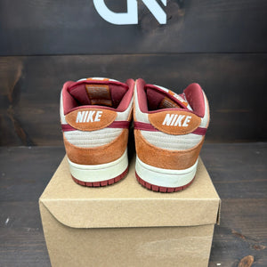 Nike SB Dunk Low Pro Dark Russet Cedar Size 12 (Pre-Owned) - Image 4