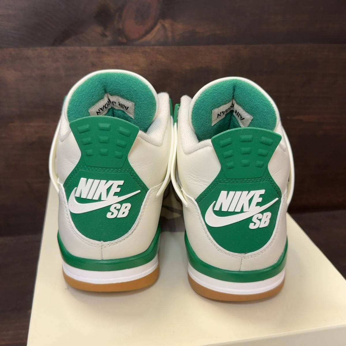 Jordan 4 Retro SB Pine Green - Image 5
