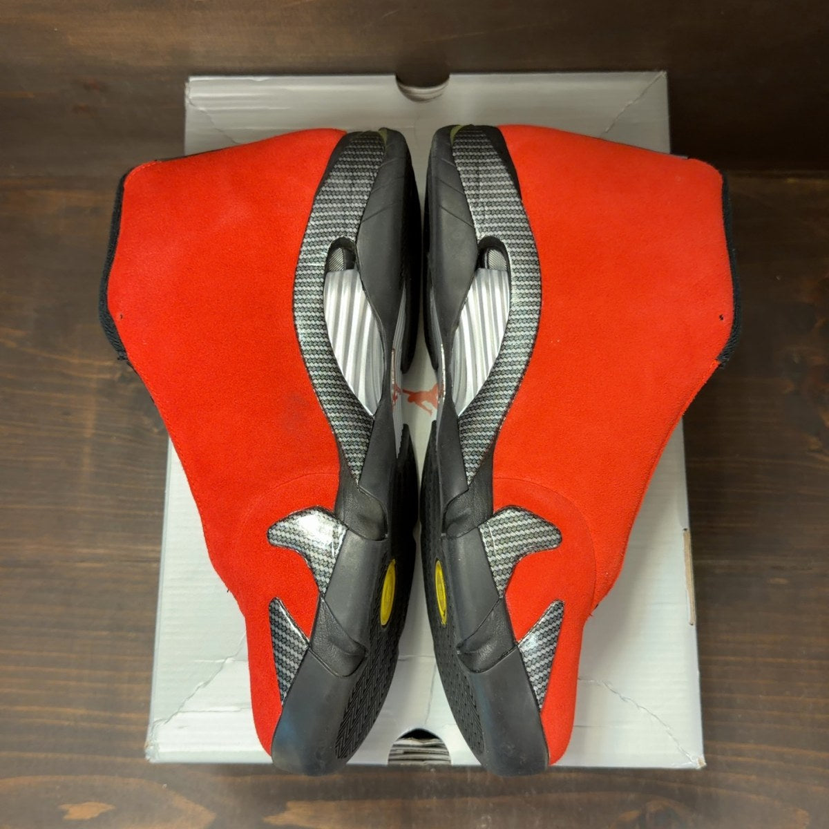 Jordan 14 Retro Ferrari (2025) Size 13 (Pre-Owned) - aux