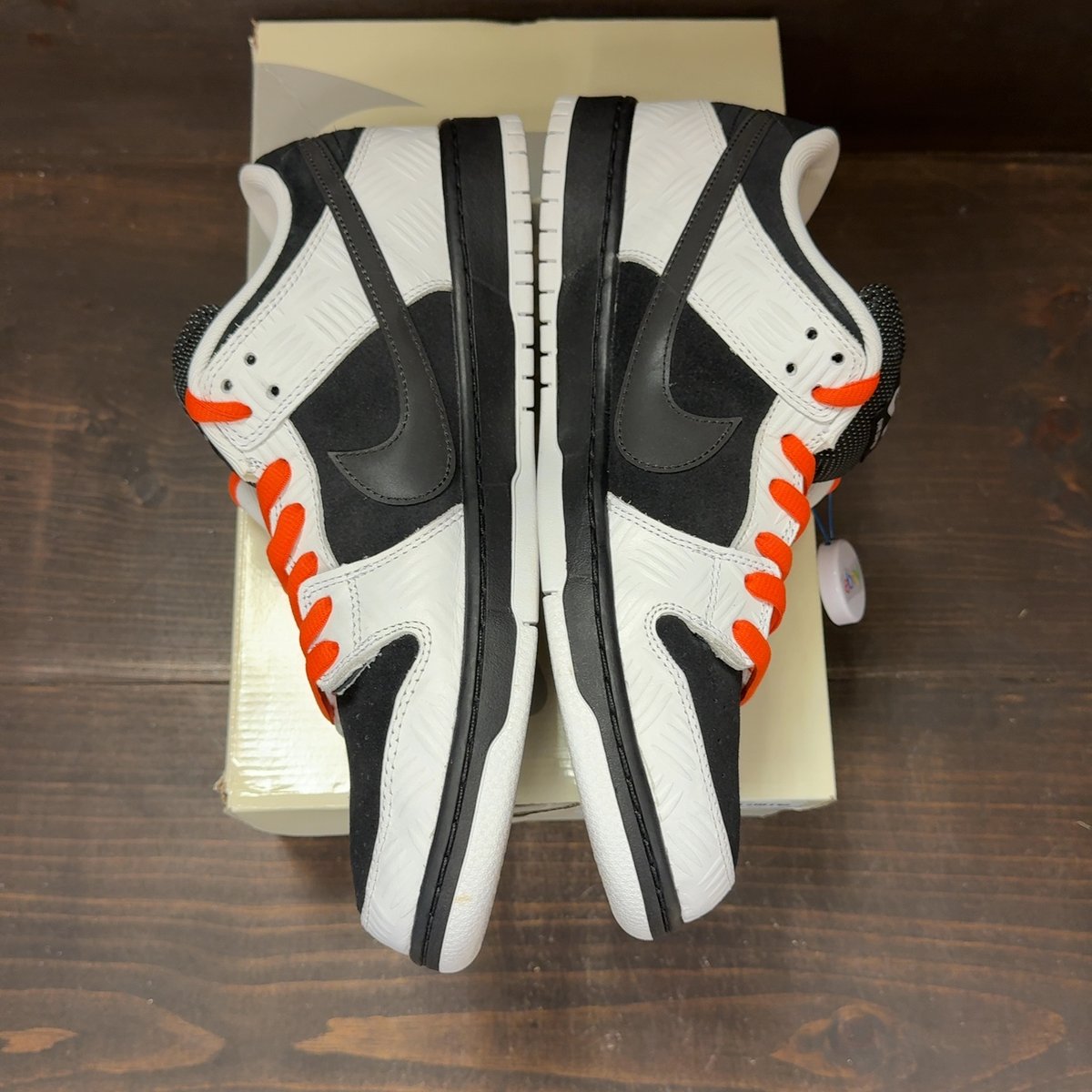 Nike SB Dunk Low TIGHTBOOTH Size 12 (Pre-Owned) - aux