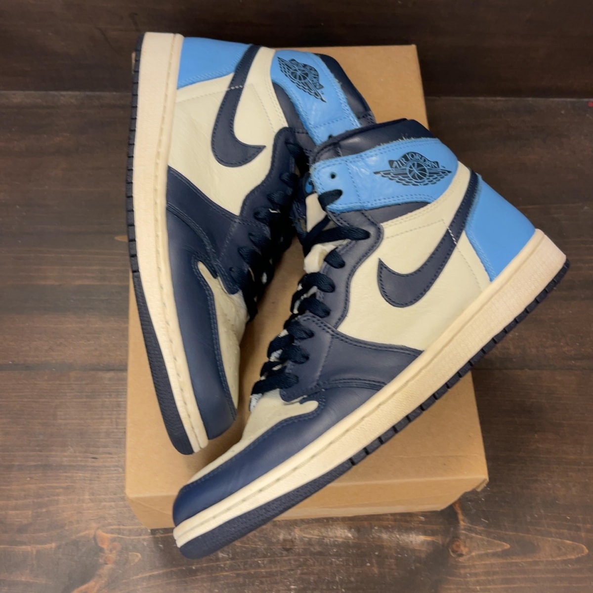 Jordan 1 Retro High Obsidian Size 10.5 (Pre-Owned) - Image 2