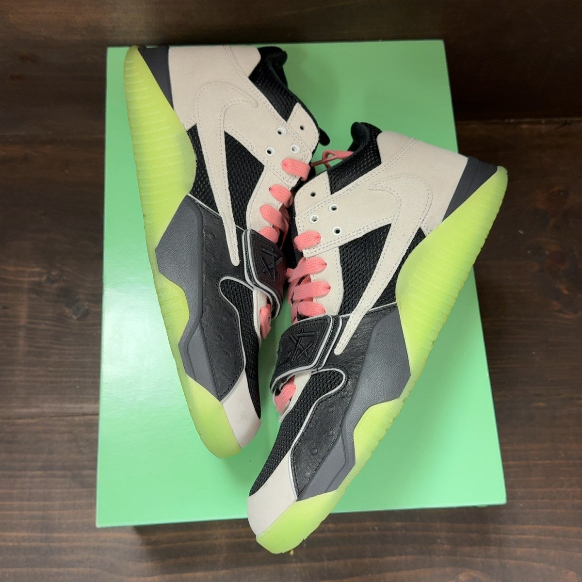 Jordan Jumpman Jack TR Travis Scott x Chase B Black Night Silver - Image 2