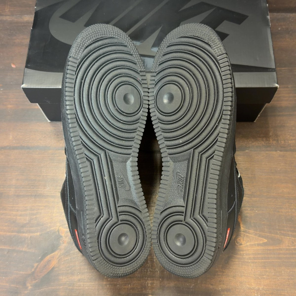 Nike Air Force 1 Low Supreme Black Size 11.5 (Pre-Owned)