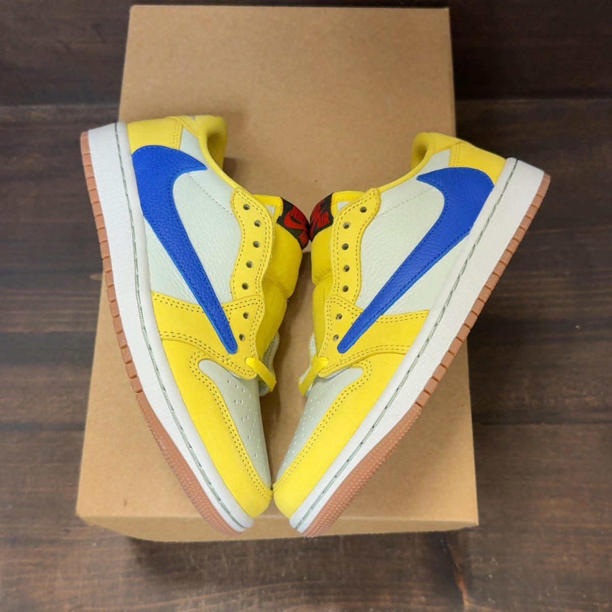 Jordan 1 Retro Low OG SP Travis Scott Canary (Women's) Size 5.5W - Image 2